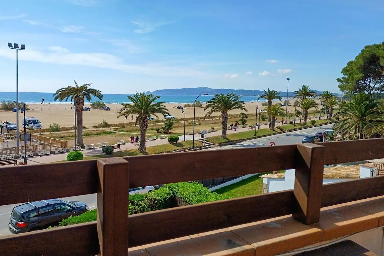 Seafront L'Estartit Roof Apartment Spain